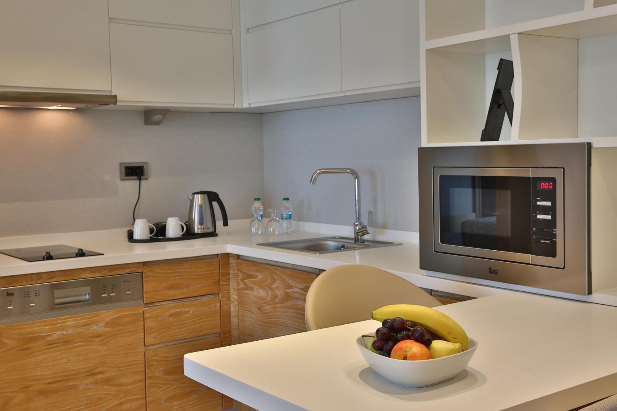 Bof Hotels Ceo Suites Atasehir Стамбул Экстерьер фото
