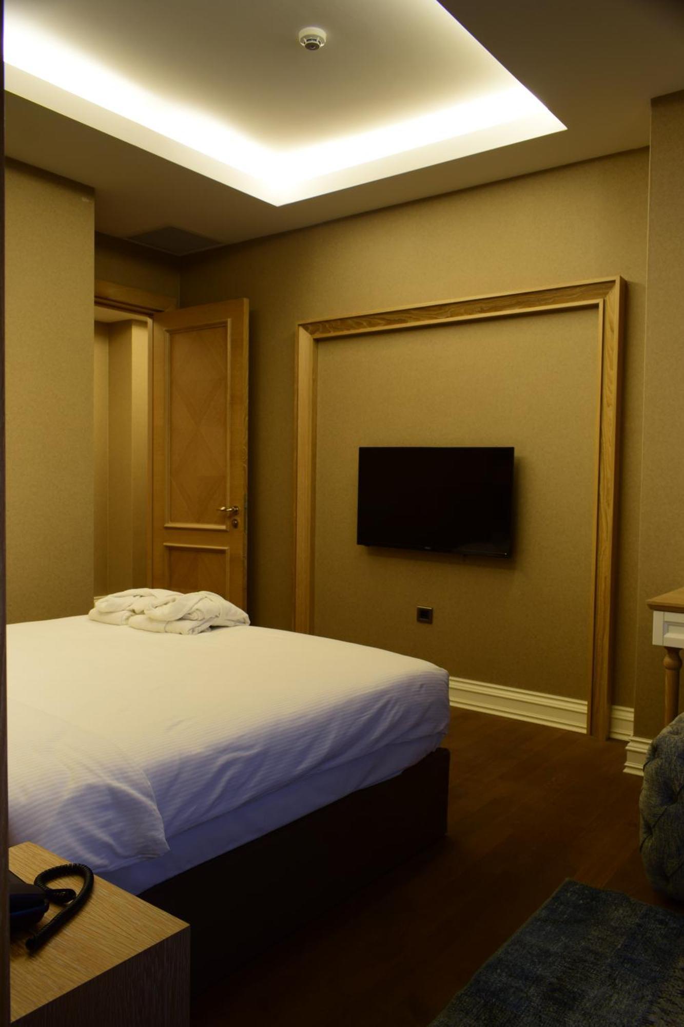 Bof Hotels Ceo Suites Atasehir Стамбул Экстерьер фото